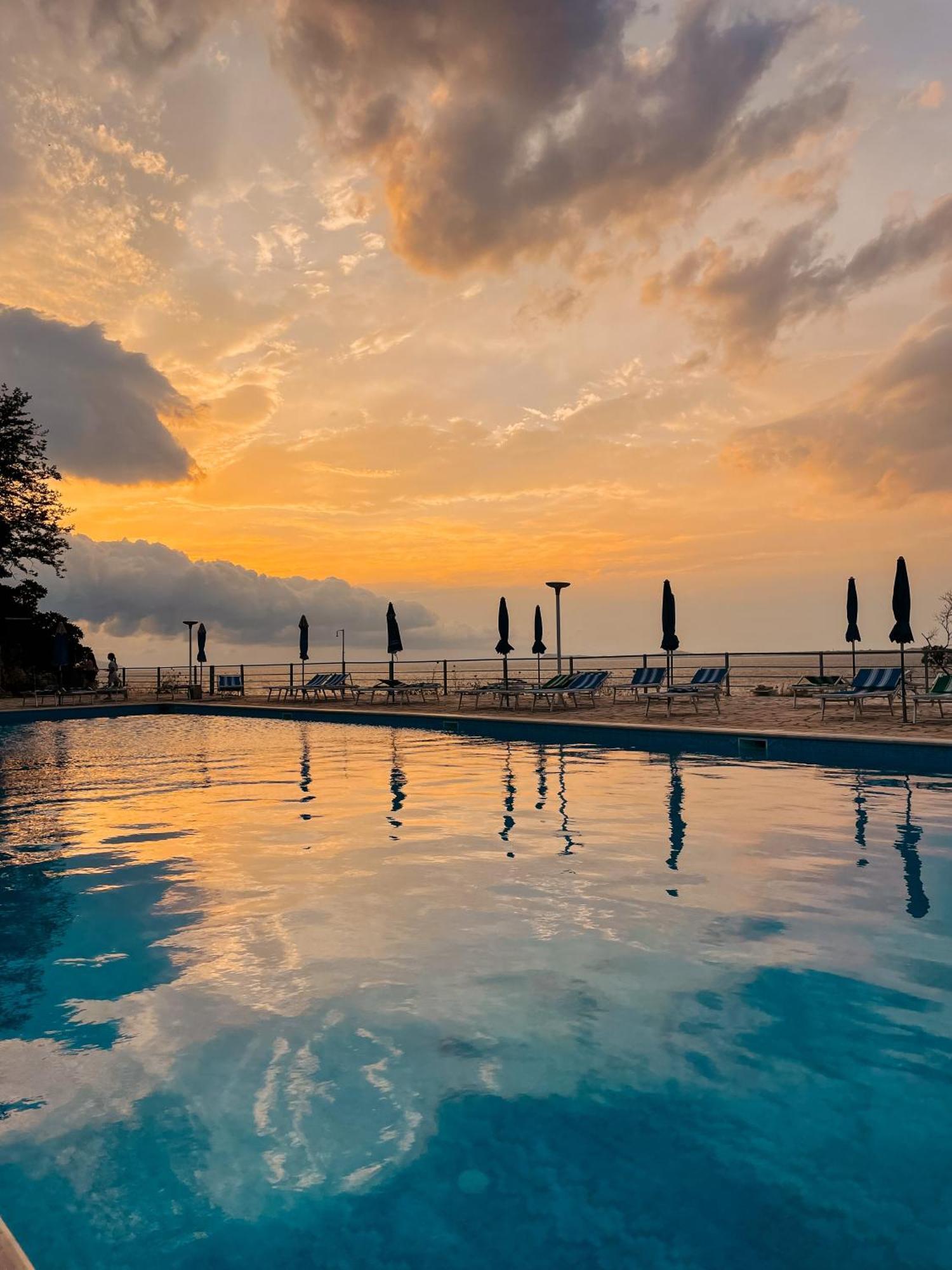 Aqua Holiday Apartments Vlorë Extérieur photo