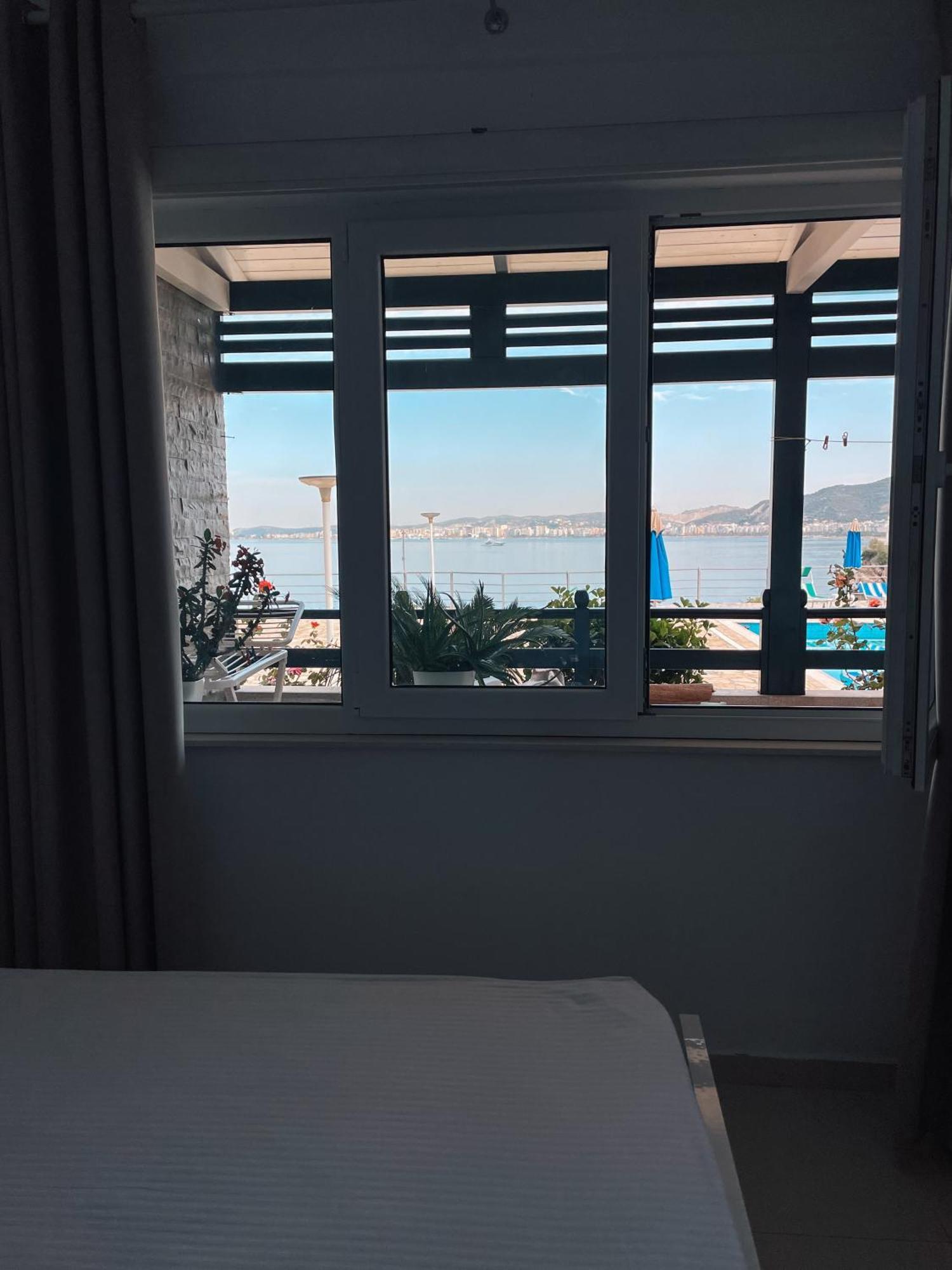 Aqua Holiday Apartments Vlorë Extérieur photo