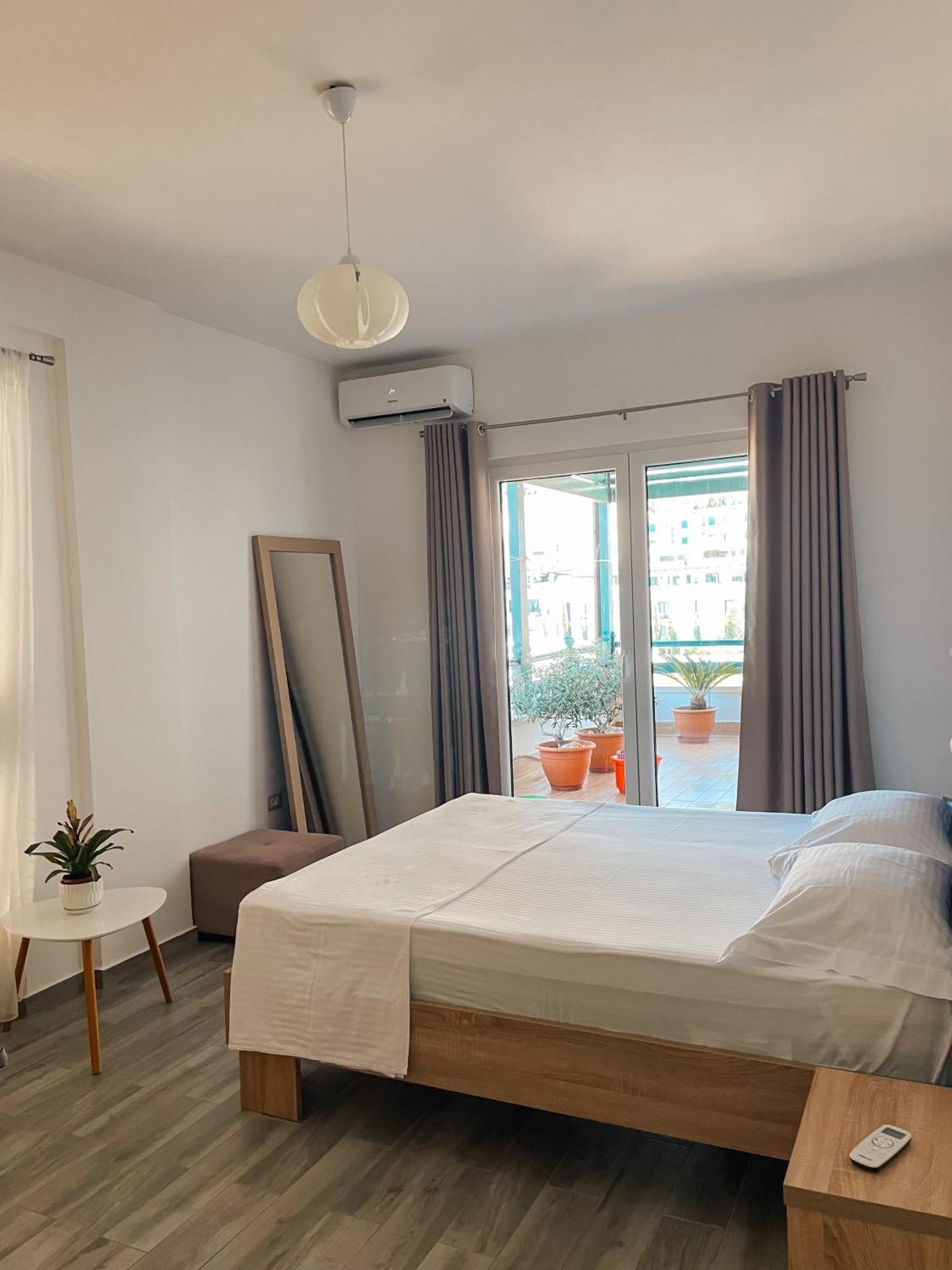 Aqua Holiday Apartments Vlorë Extérieur photo